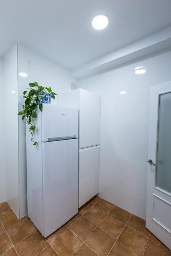 Espacioso Apartamento A Estrenar!! Casco Viejo Bilbau Exterior foto